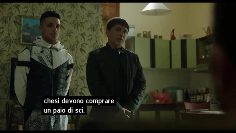 Кадры из сериала Гоморра (2014)